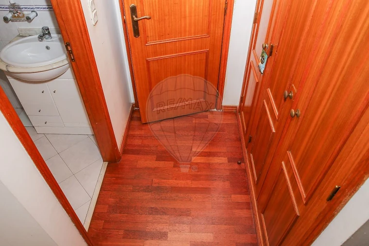 Apartamento T3 para Venda em Castanheira do Ribatejo e Cachoeiras Foto 20