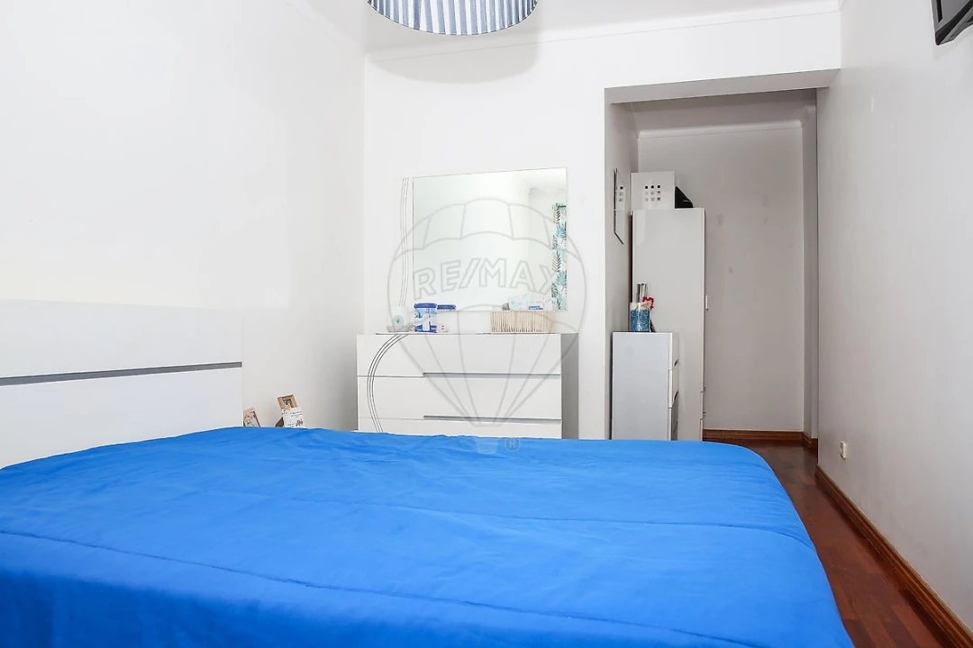 Apartamento T3 para Venda em Castanheira do Ribatejo e Cachoeiras Foto 19