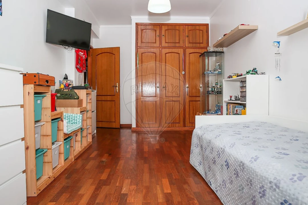 Apartamento T3 para Venda em Castanheira do Ribatejo e Cachoeiras Foto 15