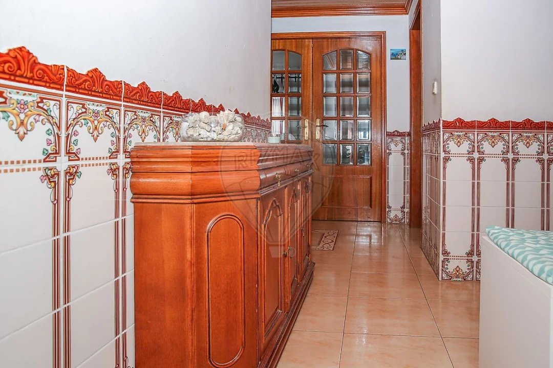 Apartamento T3 para Venda em Castanheira do Ribatejo e Cachoeiras Foto 23