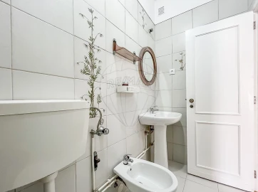 Apartamento T1 para Venda em Santo Antonio dos Olivais