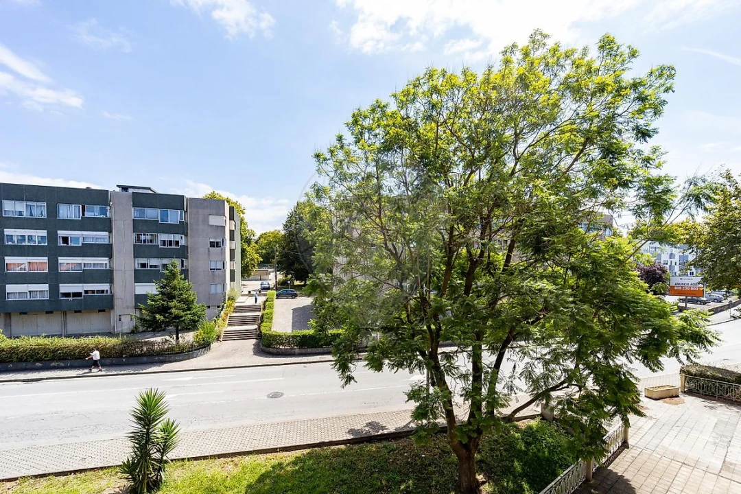 Apartamento T2 para Arrendamento em Santa Marinha e São Pedro da Afurada Foto 1