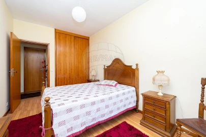 Apartamento T2 para Arrendamento em Santa Marinha e São Pedro da Afurada
