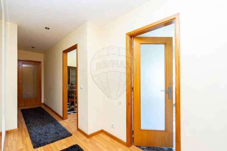 Apartamento T2 para Arrendamento em Santa Marinha e São Pedro da Afurada Foto 8