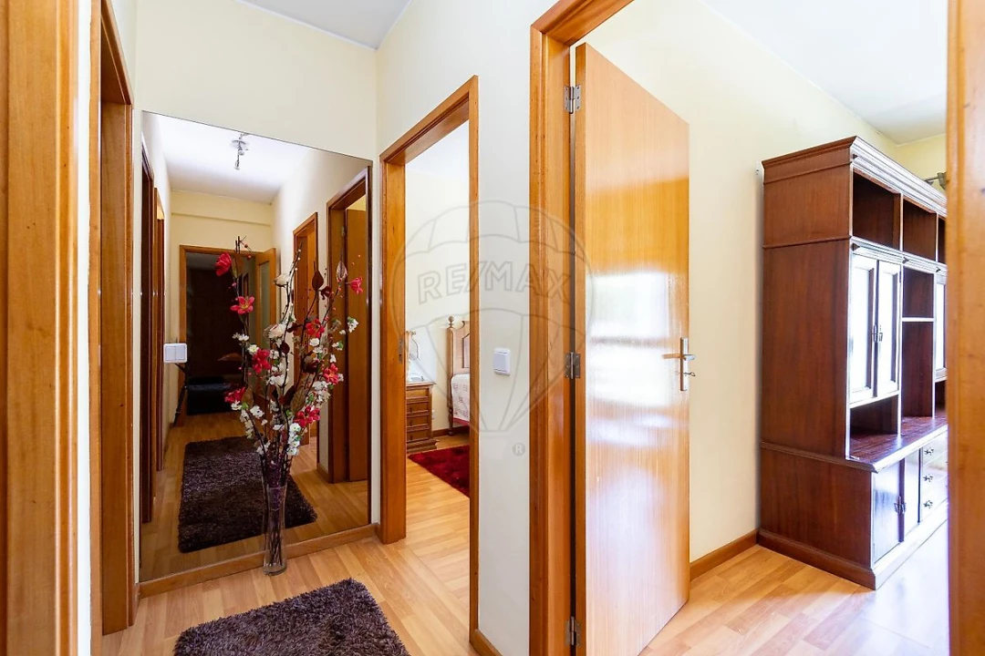 Apartamento T2 para Arrendamento em Santa Marinha e São Pedro da Afurada Foto 5