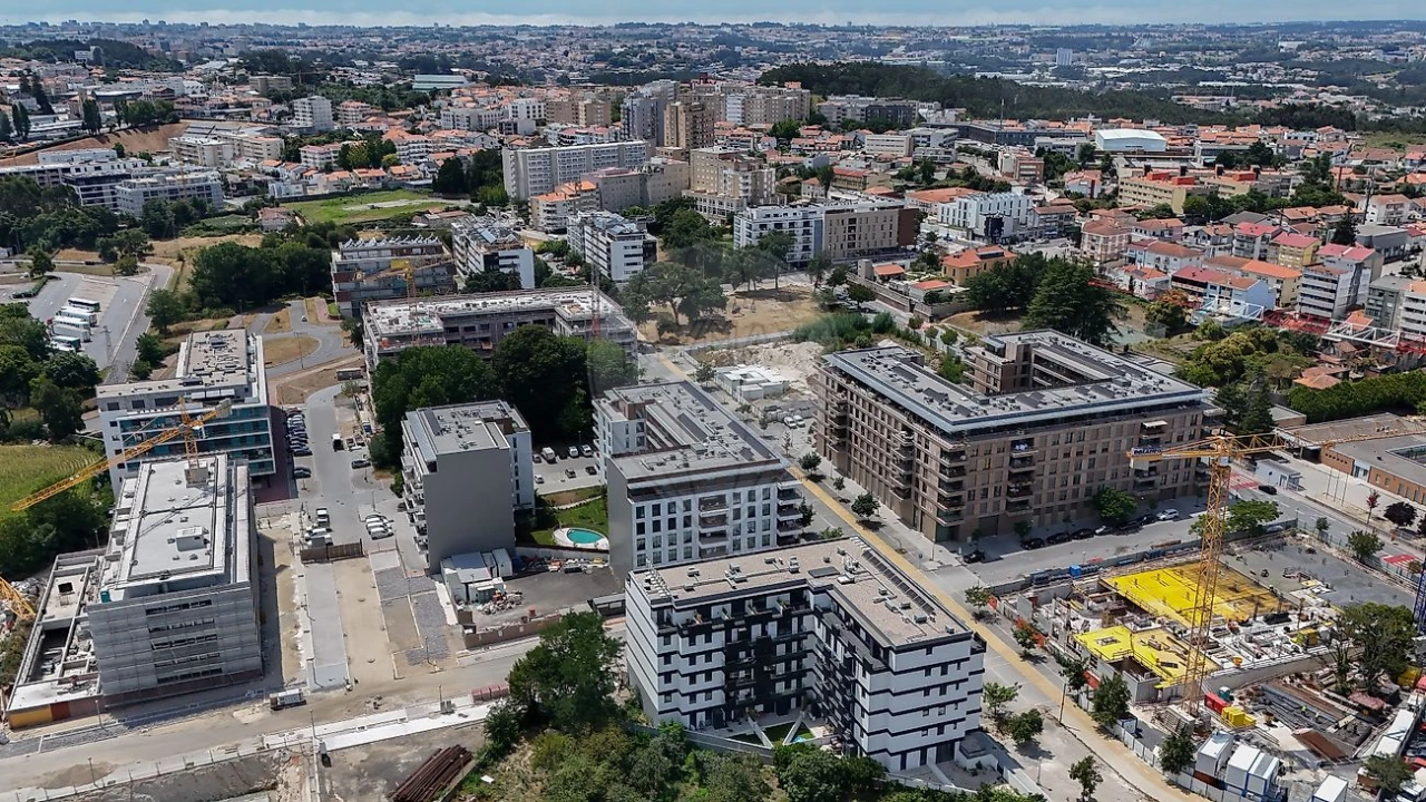 Apartamento T2 para Venda em Aguas Santas Foto 39