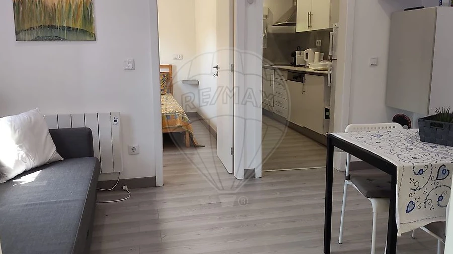 Moradia T2 para Venda em Cerva e Limões