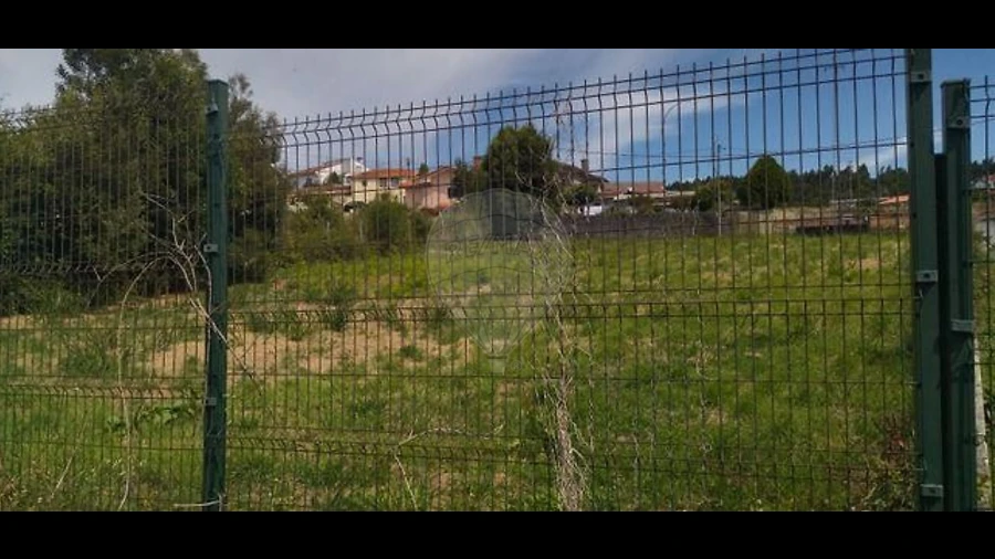 Terreno para Venda em Espinho