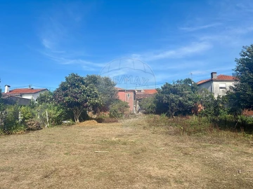 Moradia T2 para Venda em Nogueira da Regedoura