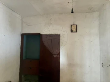 Moradia T2 para Venda em Nogueira da Regedoura