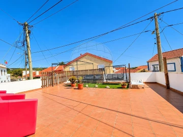 Moradia T3 para Venda em Aldeia Galega da Merceana e Aldeia Gavinha