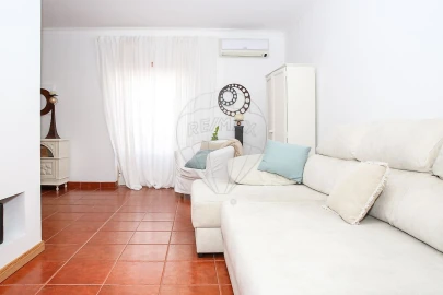 Moradia T3 para Venda em Aldeia Galega da Merceana e Aldeia Gavinha