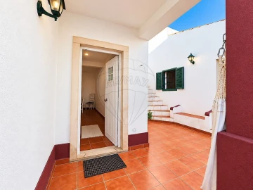 Moradia T3 para Venda em Aldeia Galega da Merceana e Aldeia Gavinha