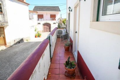 Moradia T3 para Venda em Aldeia Galega da Merceana e Aldeia Gavinha
