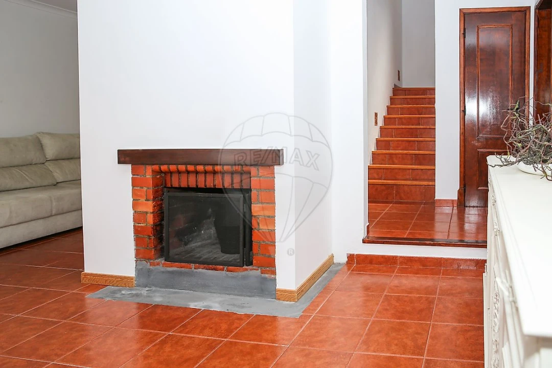 Moradia T3 para Venda em Aldeia Galega da Merceana e Aldeia Gavinha Foto 35