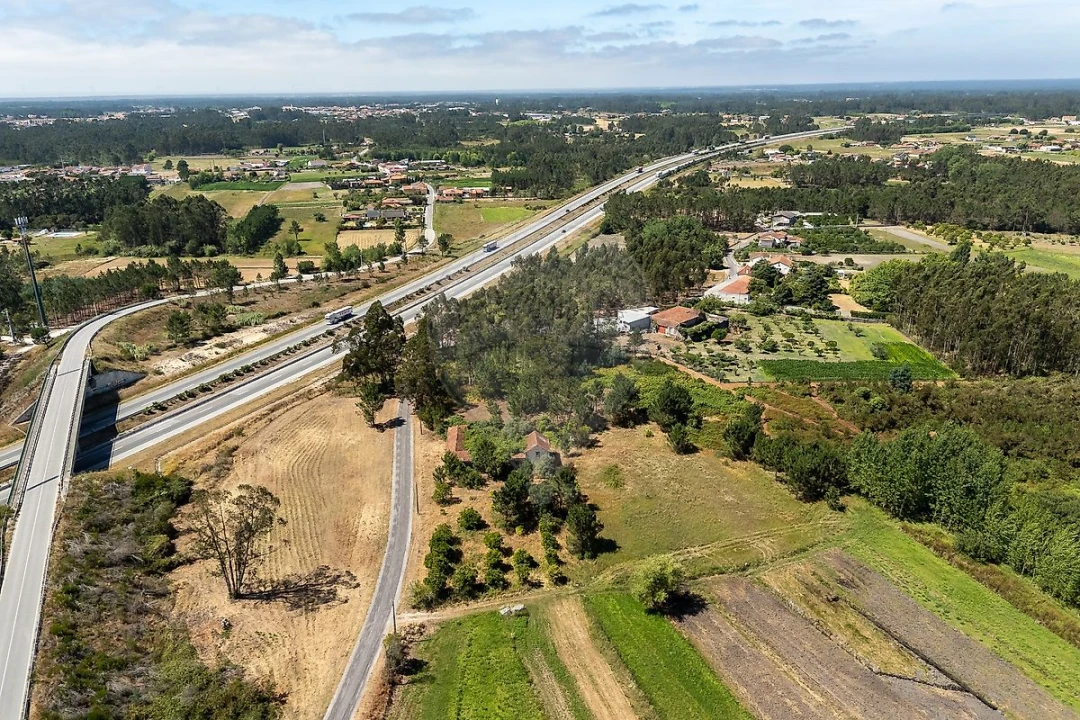 Moradia T2 para Venda em Arazede Foto 6