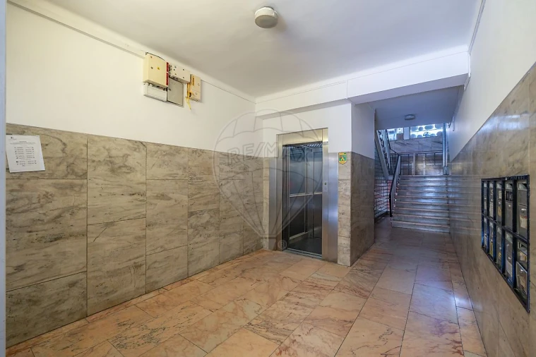 Apartamento T4 para Venda em Sé Nova, Santa Cruz, Almedina e São Bartolomeu Foto 30