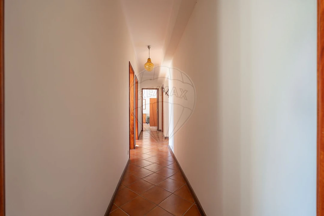 Apartamento T4 para Venda em Sé Nova, Santa Cruz, Almedina e São Bartolomeu Foto 16