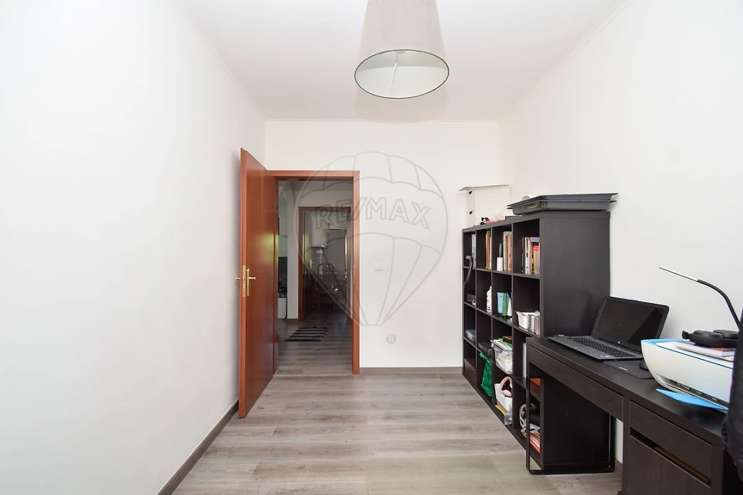 Apartamento T3 para Venda em Alcabideche Foto 13