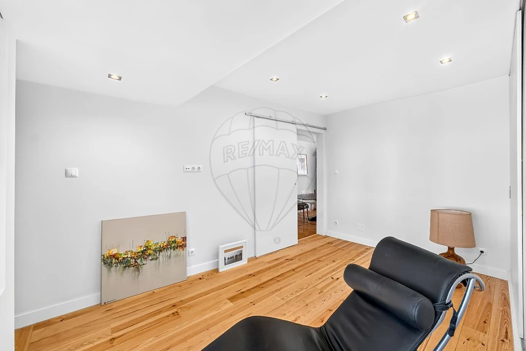 Apartamento T2 para Venda em Estrela Foto 16