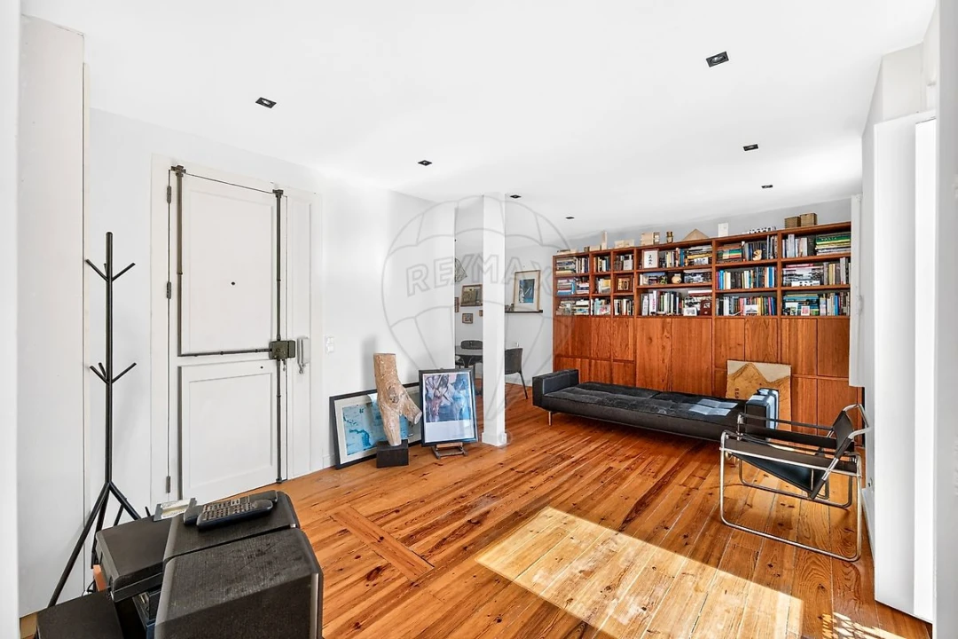 Apartamento T2 para Venda em Estrela Foto 10