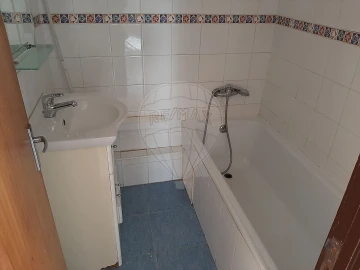 Apartamento T3 para Venda em Laranjeiro e Feijó