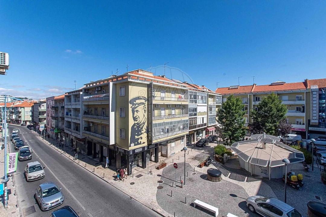 Apartamento T2 para Arrendamento em Venteira Foto 7
