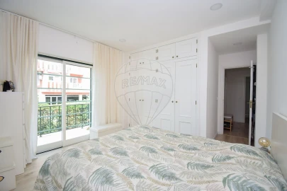 Apartamento T2 para Venda em Almargem do Bispo, Pêro Pinheiro e Montelavar