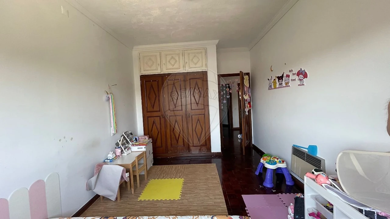 Moradia T6 para Venda em Macieira da Maia Foto 28