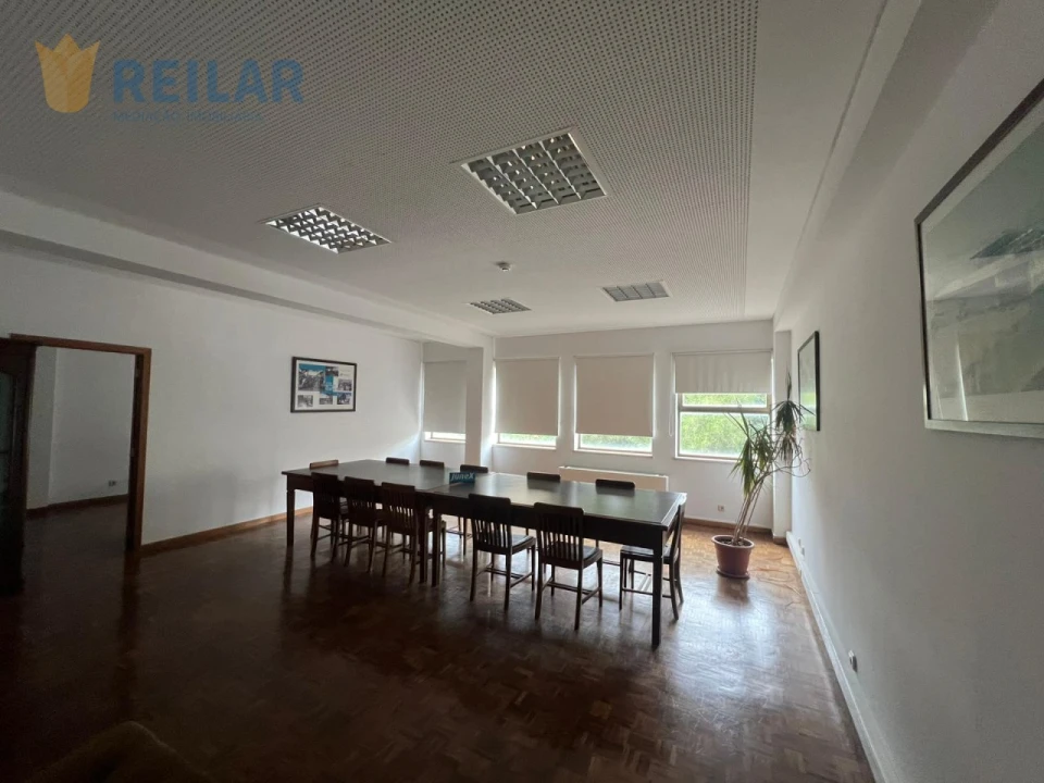 Armazém para Arrendamento em Barcarena Foto 15