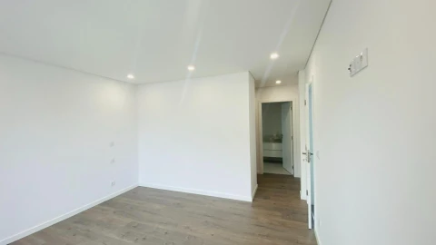Moradia T3 para Venda em Fernao Ferro