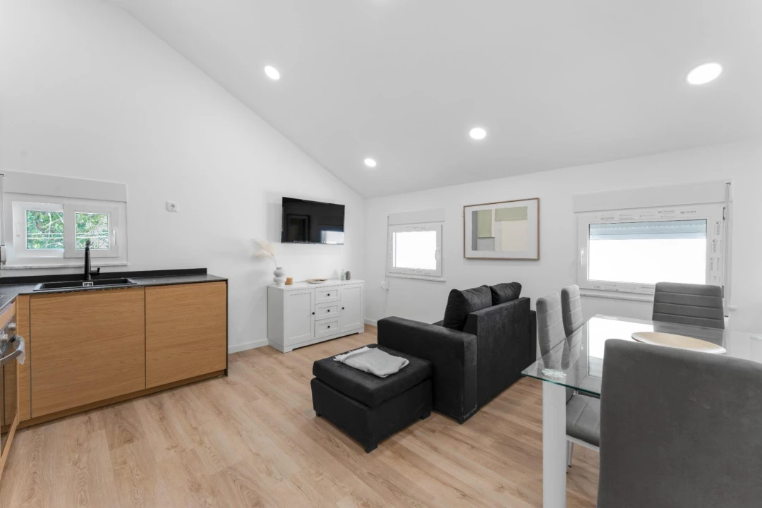 Apartamento T1 para Venda em Arroios Foto 1