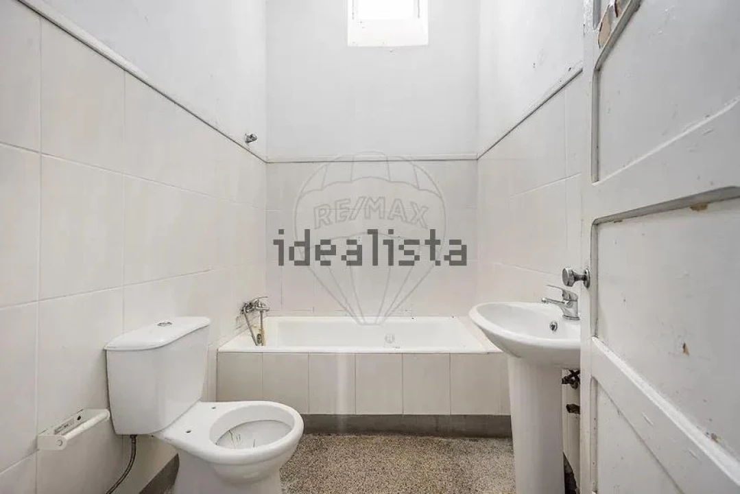 Moradia T6 para Venda em Barcelinhos Foto 34