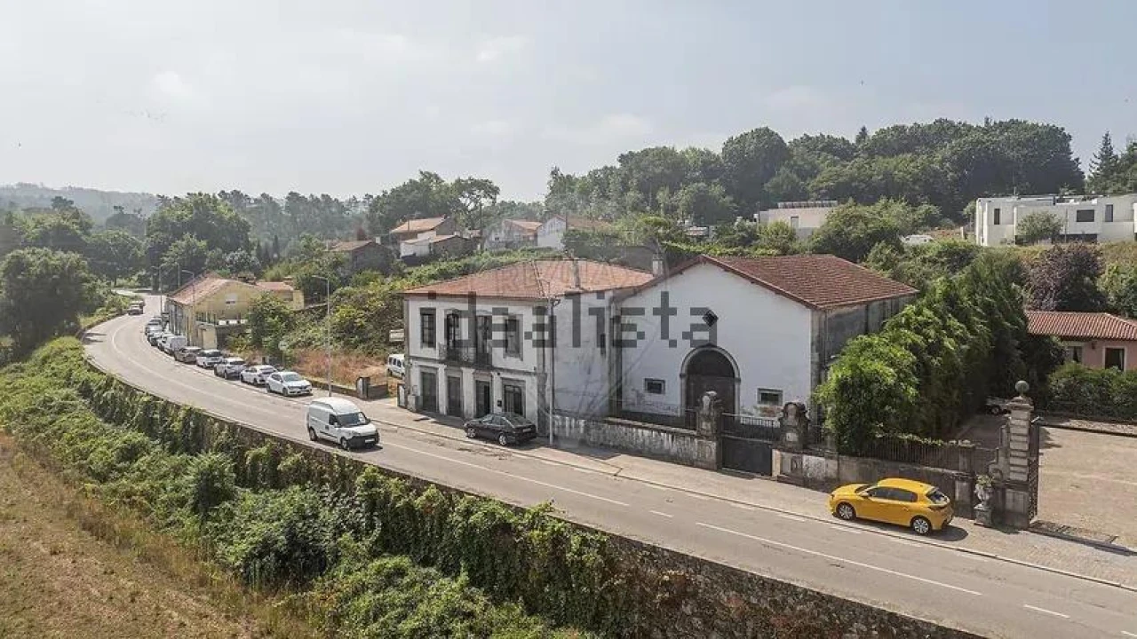 Moradia T6 para Venda em Barcelinhos Foto 8