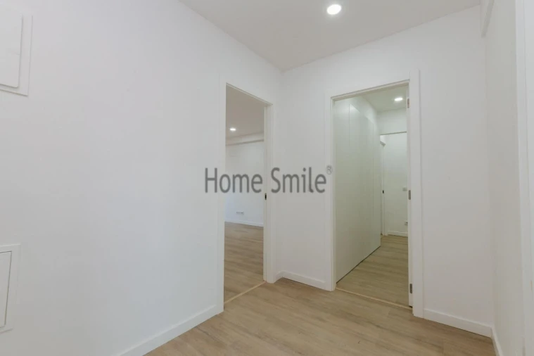 Apartamento T4 para Venda em São Domingos de Benfica Foto 15