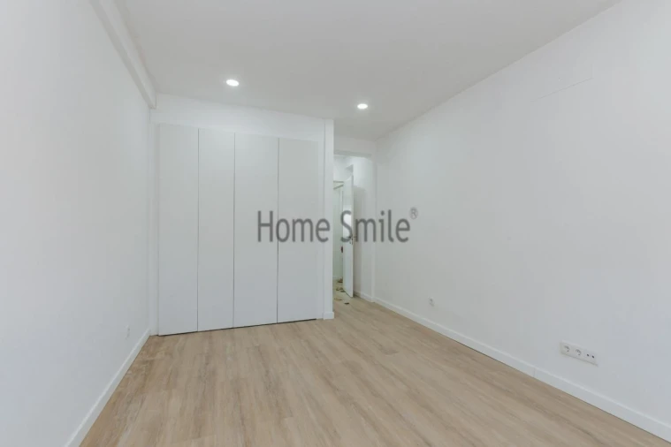 Apartamento T4 para Venda em São Domingos de Benfica Foto 25