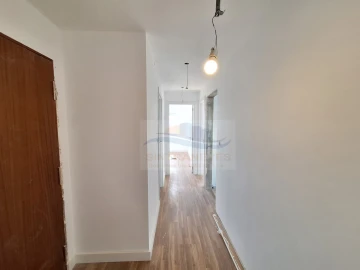 Apartamento T3 para Venda em Santo António dos Cavaleiros e Frielas