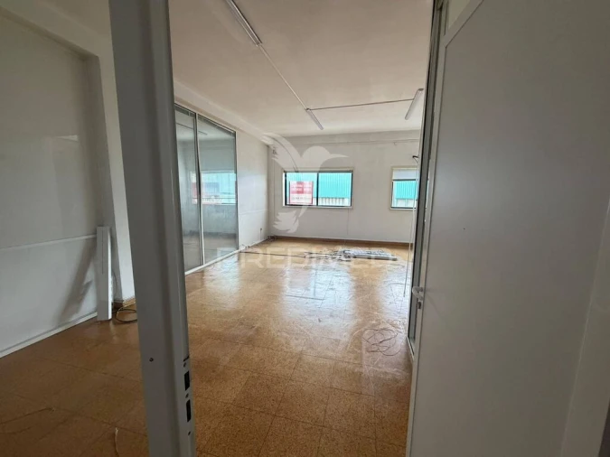 Escritório para Arrendamento em Matosinhos e Leça da Palmeira Foto 7