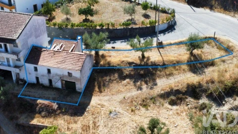 Moradia para Venda em Proença-A-Nova e Peral