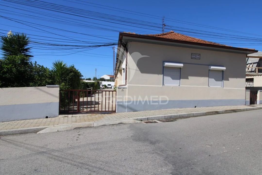 Terreno para Venda em Mafamude e Vilar do Paraíso Foto 9
