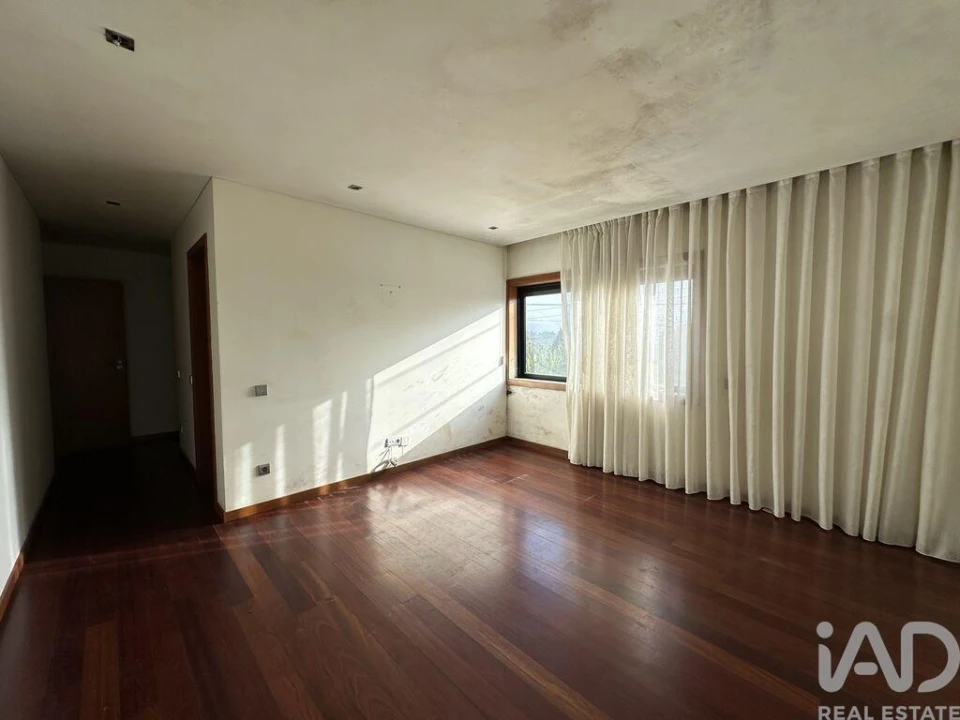 Moradia T3 para Venda em Riba de Ave Foto 26