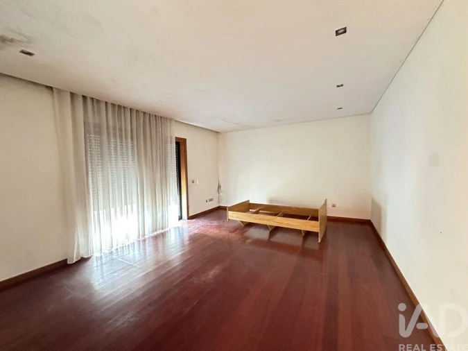 Moradia T3 para Venda em Riba de Ave Foto 33