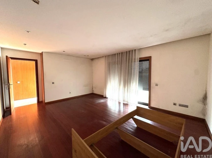 Moradia T3 para Venda em Riba de Ave Foto 32