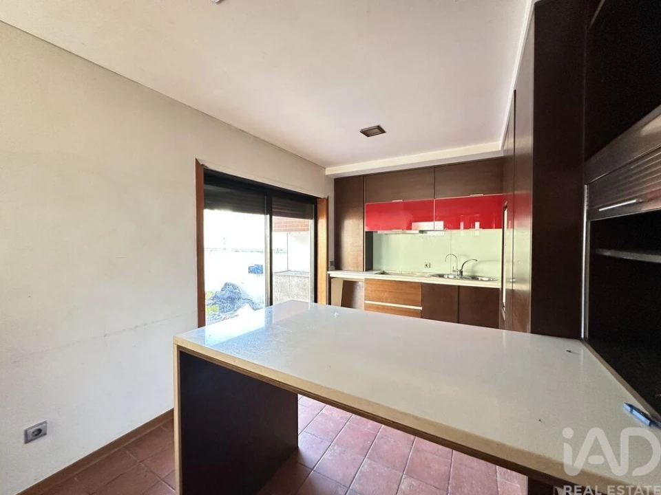 Moradia T3 para Venda em Riba de Ave Foto 31