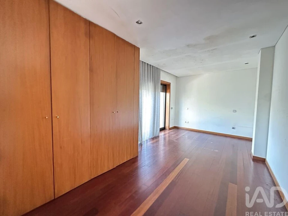 Moradia T3 para Venda em Riba de Ave Foto 20
