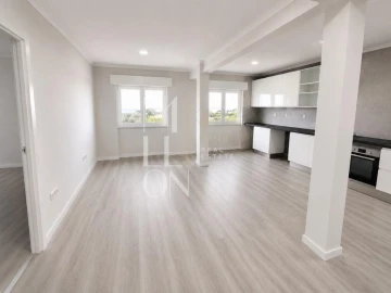 Apartamento T2 para Venda em Setubal (São Sebastião)