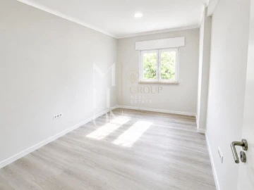 Apartamento T2 para Venda em Setubal (São Sebastião)