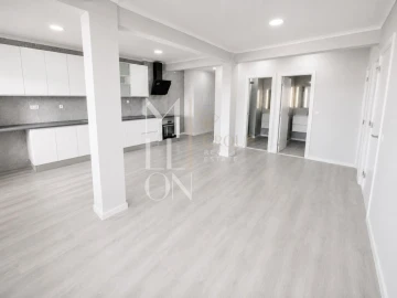 Apartamento T2 para Venda em Setubal (São Sebastião)