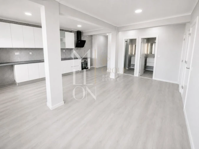 Apartamento T2 para Venda em Setubal (São Sebastião) Foto 2