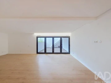 Moradia T4 para Venda em Ericeira